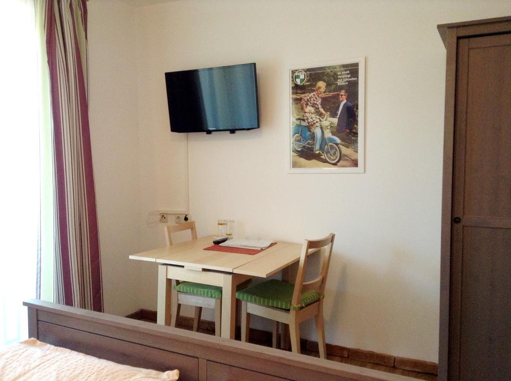 Gasthof Zur Haltestelle Lasberg Rom bilde